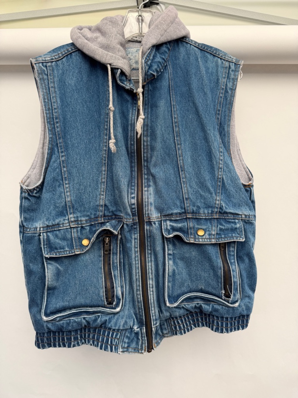 Vintage hoodie denim vest with jersey lining